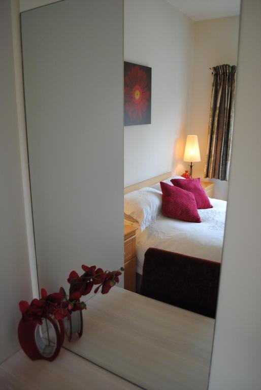 Hillview B&B Bray Room photo